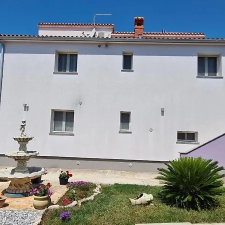 Fuer 5 Personen Ca 57 Qm In Peroj, Istrien Istrische Riviera Peroj