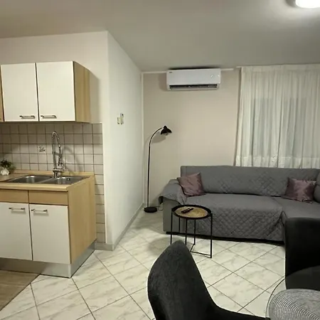 Lejlighed Fuer 5 Personen Ca 57 Qm In Peroj, Istrien Istrische Riviera Peroj